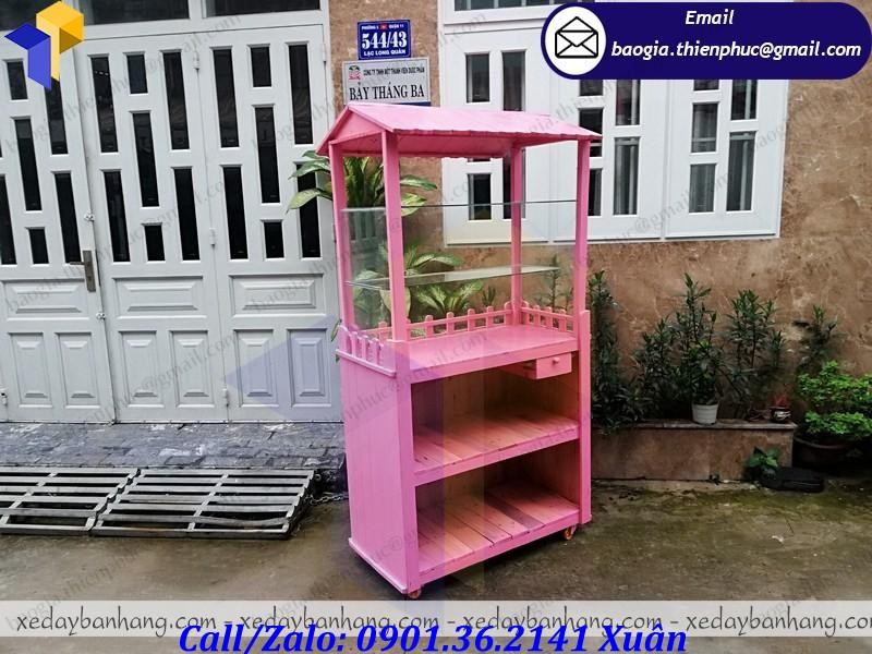 xưởng đóng tủ gỗ bán bánh mì
