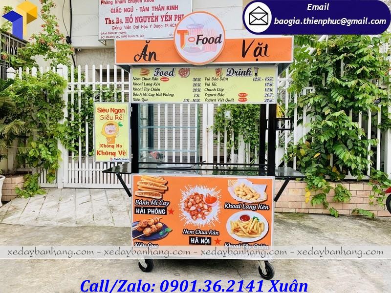 xe bán thức ăn nhanh