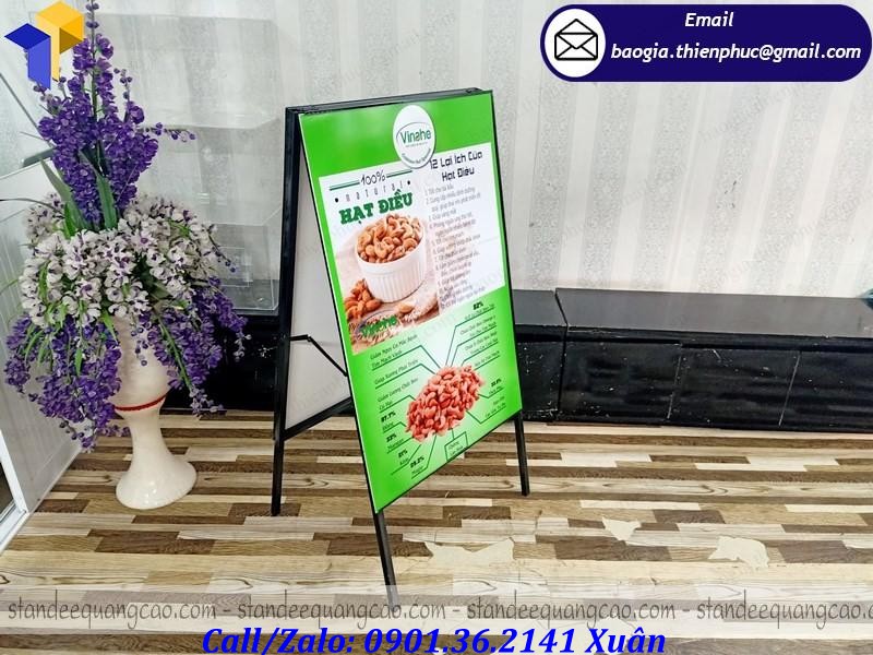 mua standee chữ a