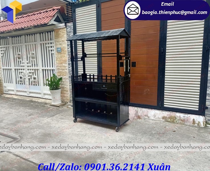 giá tủ bán đồ ăn vặt