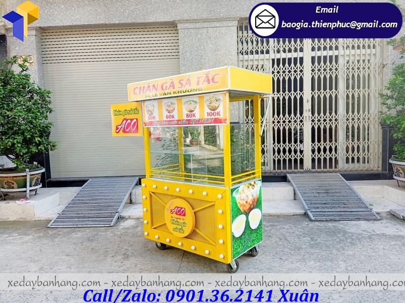 tủ bán chân gà ngâm tắc