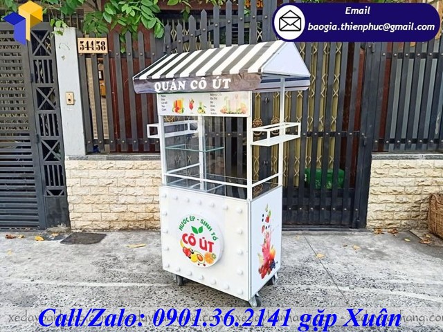 tủ bán sinh tố nước ép