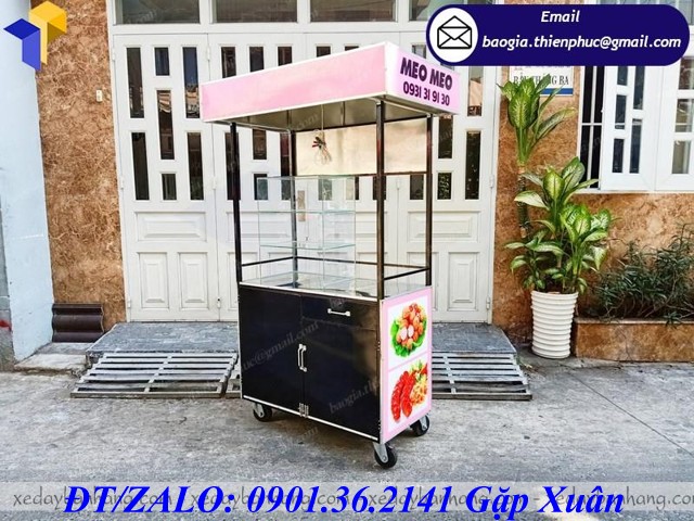 xe đẩy bán cá chiên