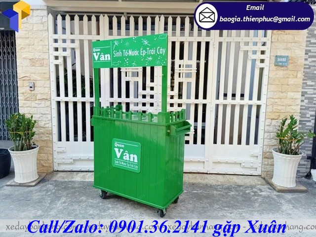 tủ gỗ bán nước ép trái cây