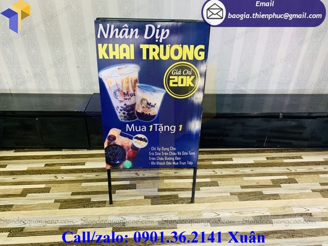 mua standee chân xếp ở đâu