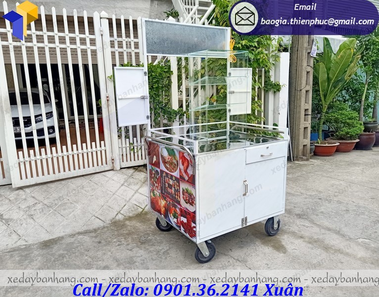 xưởng đóng tủ bán đồ ăn vặt