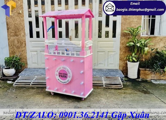 xưởng đóng tủ gỗ bán đồ ăn vặt