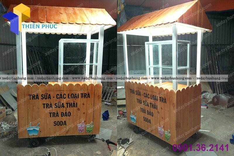 xe bán trà sữa khung sắt ốp gỗ