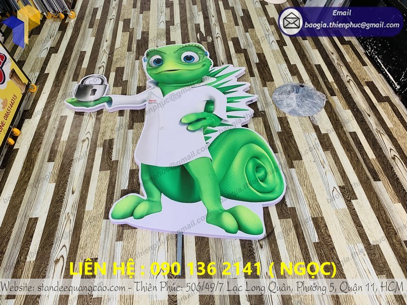 standee nhân vật thermo