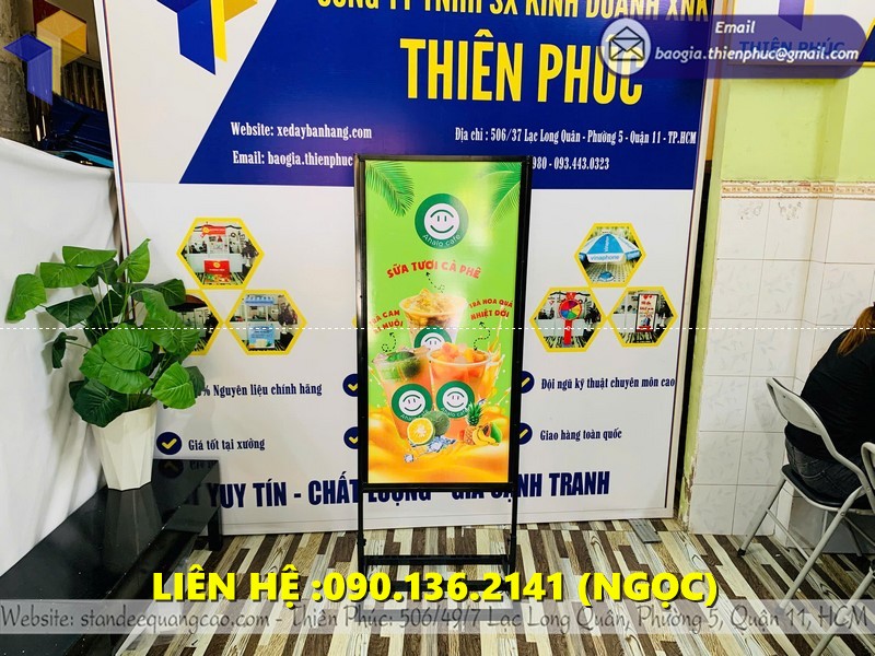 biển standee chân sắt
