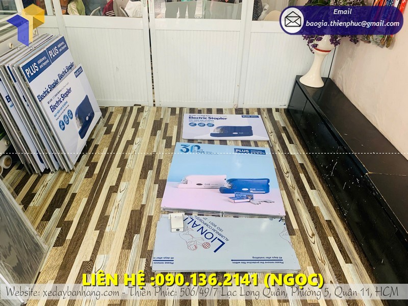 booth sắt lắp ráp