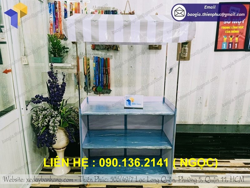 đặt làm quầy kệ  gấp gọn bán cafe mang đi giá rẻ