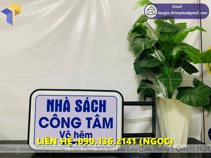 hộp đèn quảng cáo nhà sách