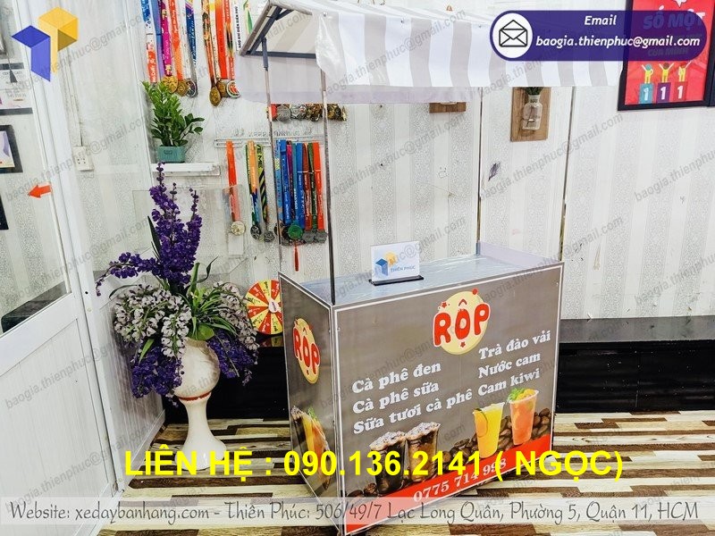 in ấn quầy kệ gấp gọn bãn cafe