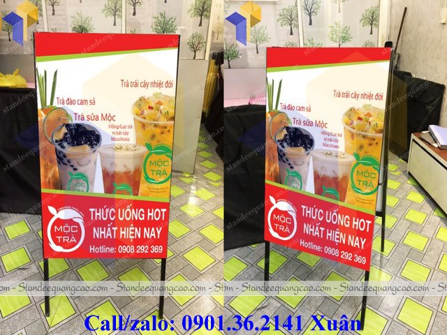 khung standee chữ a chân xếp