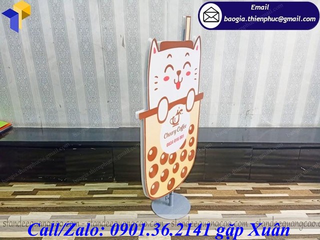 mô hình ly trà sữa khổng lồ