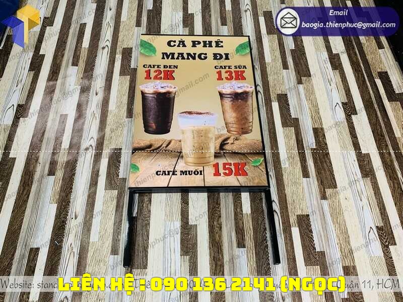 standee  chữ a xếp gọn