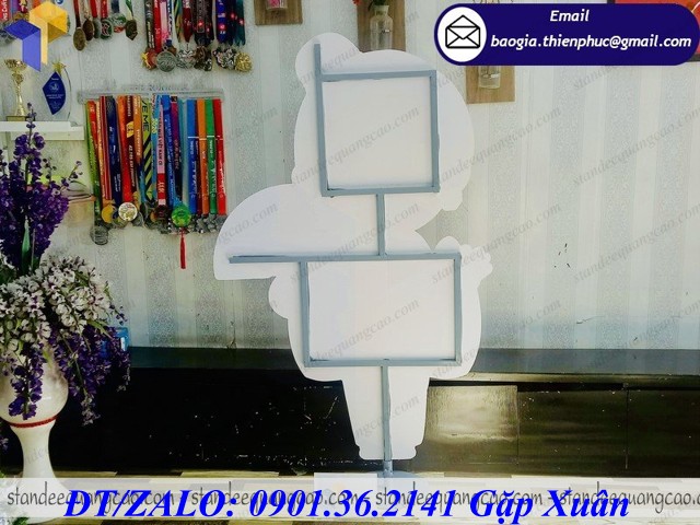 standee mô hình người fomat