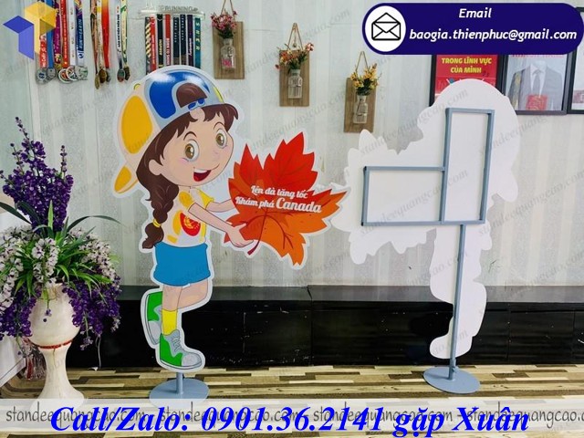 standee mô hình người