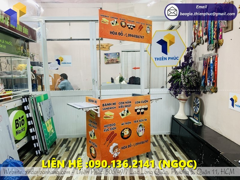 xe bán cơm cuộn hàn quốc
