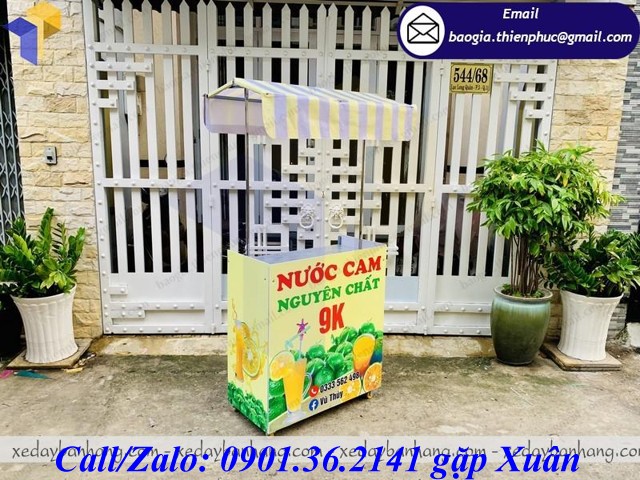 xe bán nước cam tháo lắp