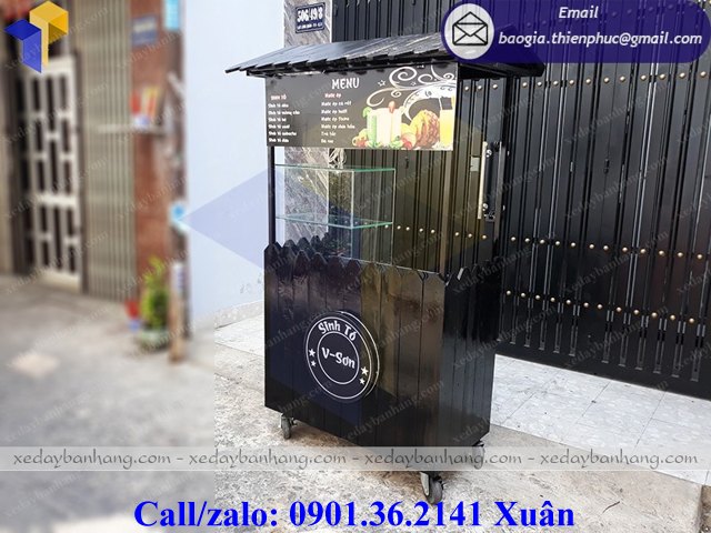 xe bán sinh tố nước ép bằng gỗ