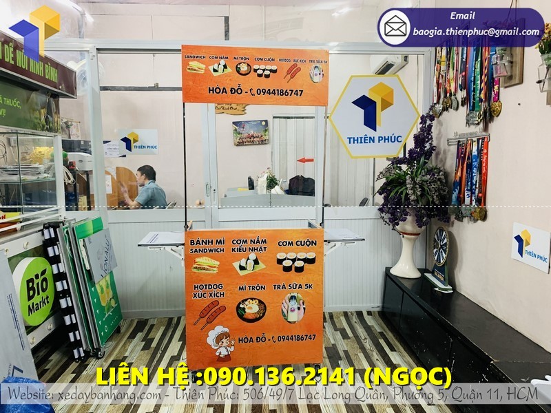 xe cơm cuộn lắp ráp