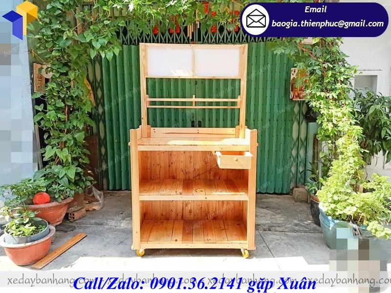 xe gỗ bán trà sữa bao nhiêu