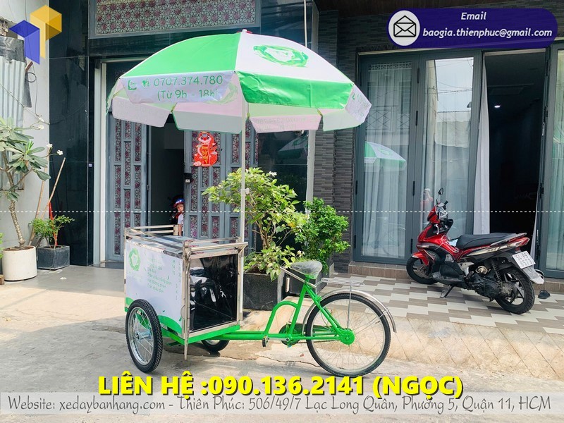 xe đạp hồng trà dạo