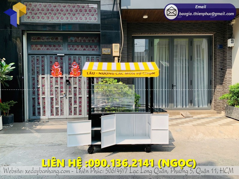 xe sắt bán lẩu xiên nướng