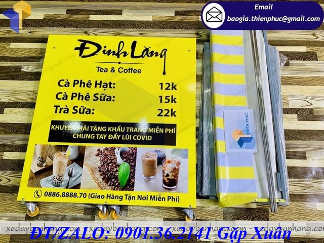 xe xếp bán cà phê