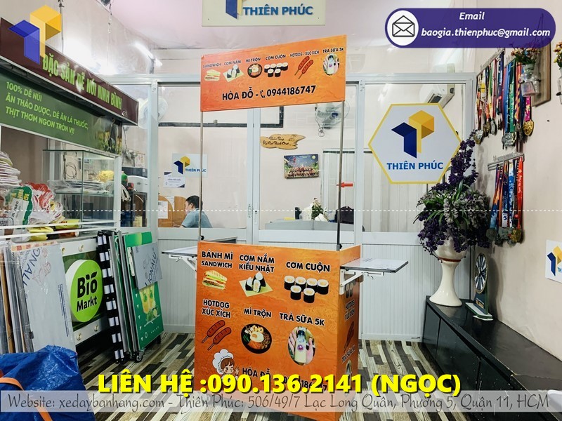 xe cơm cuộn lắp ráp