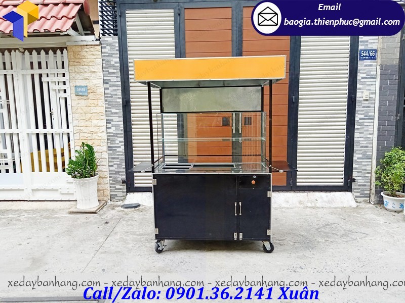 xưởng đóng xe bán bánh mì