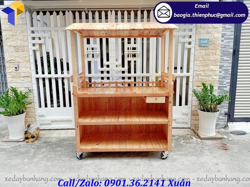 xưởng đóng xe gỗ bán bánh trứng gà non